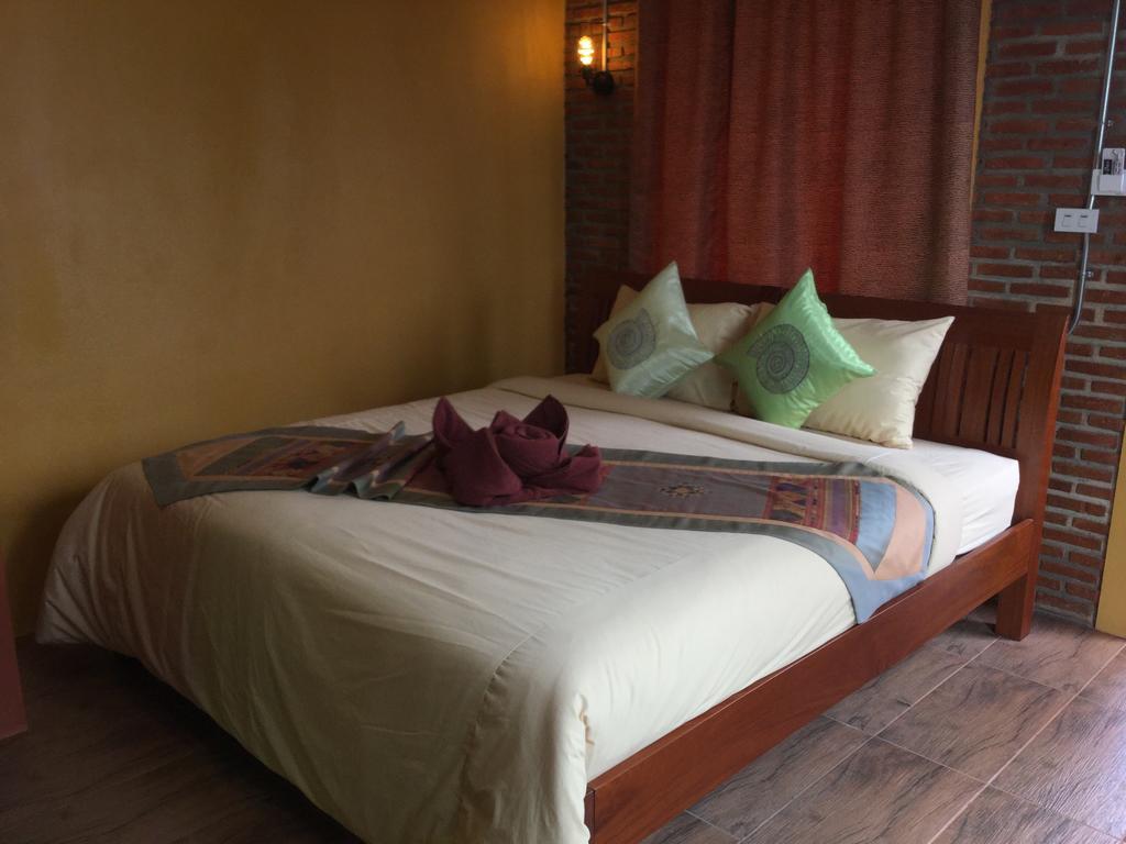 Pongphen Guesthouse - Sha Plus Certified Kanchanaburi by Eksteriør bilde