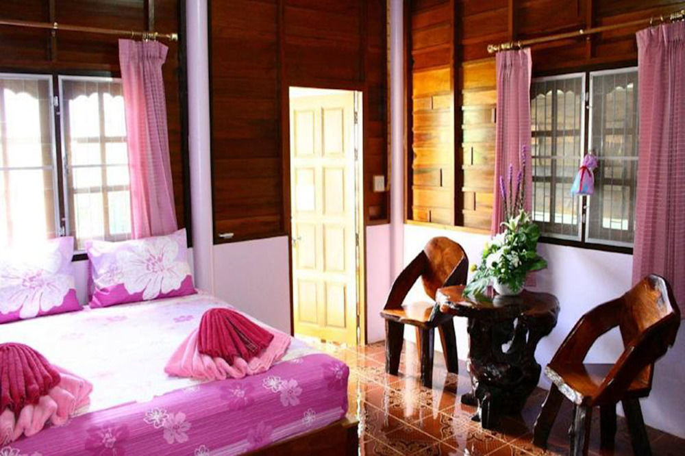 Pongphen Guesthouse - Sha Plus Certified Kanchanaburi by Eksteriør bilde