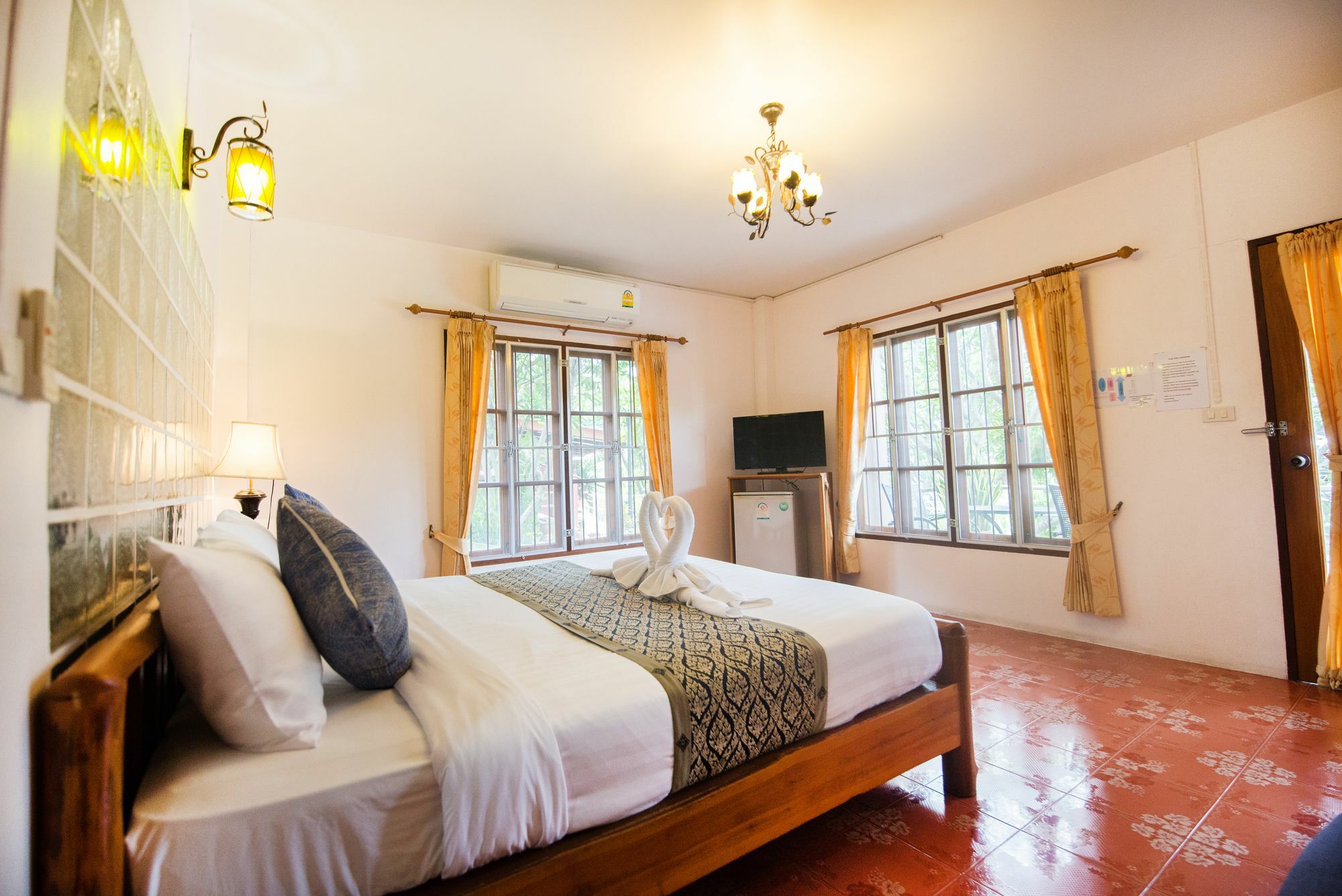 Pongphen Guesthouse - Sha Plus Certified Kanchanaburi by Eksteriør bilde
