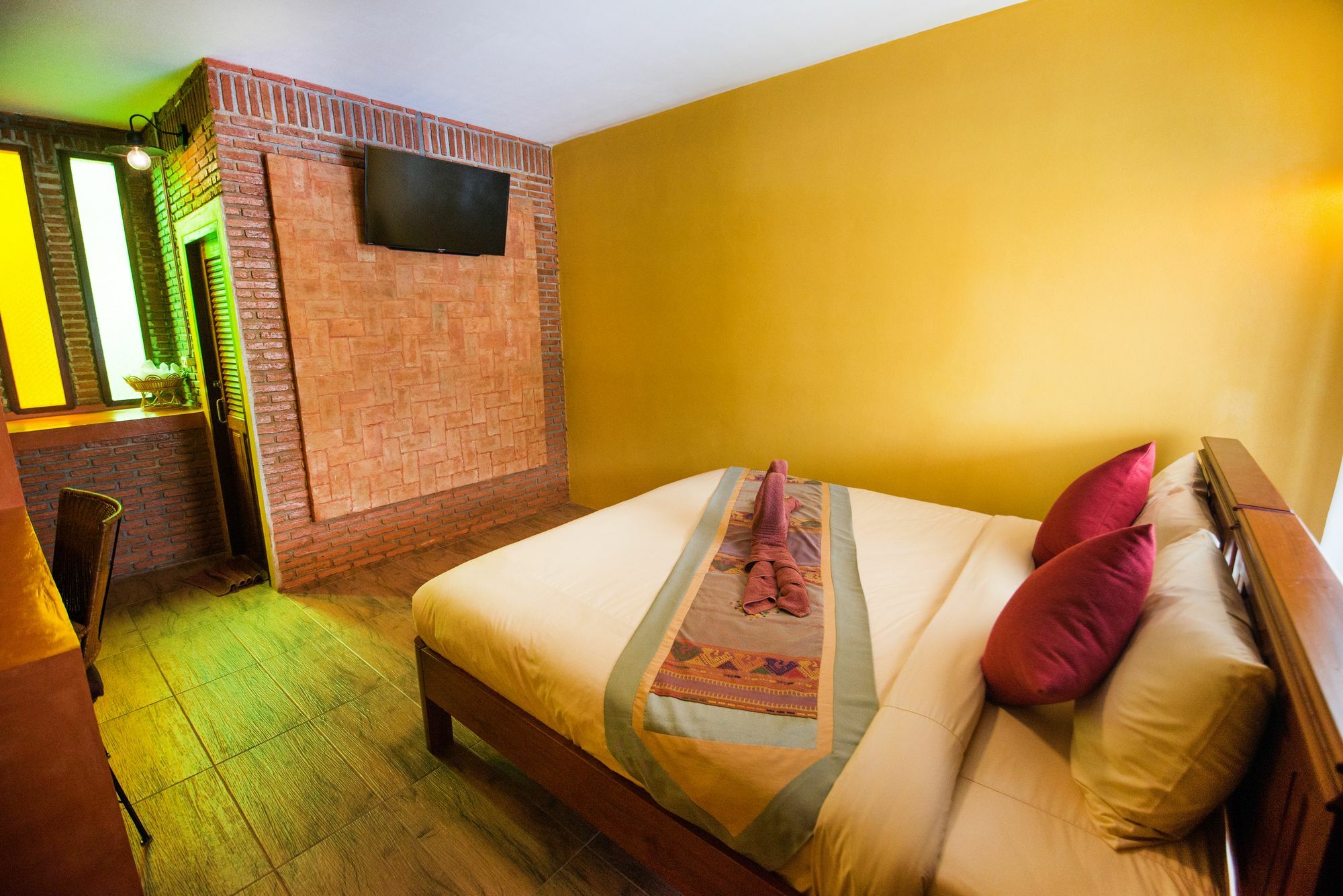 Pongphen Guesthouse - Sha Plus Certified Kanchanaburi by Eksteriør bilde