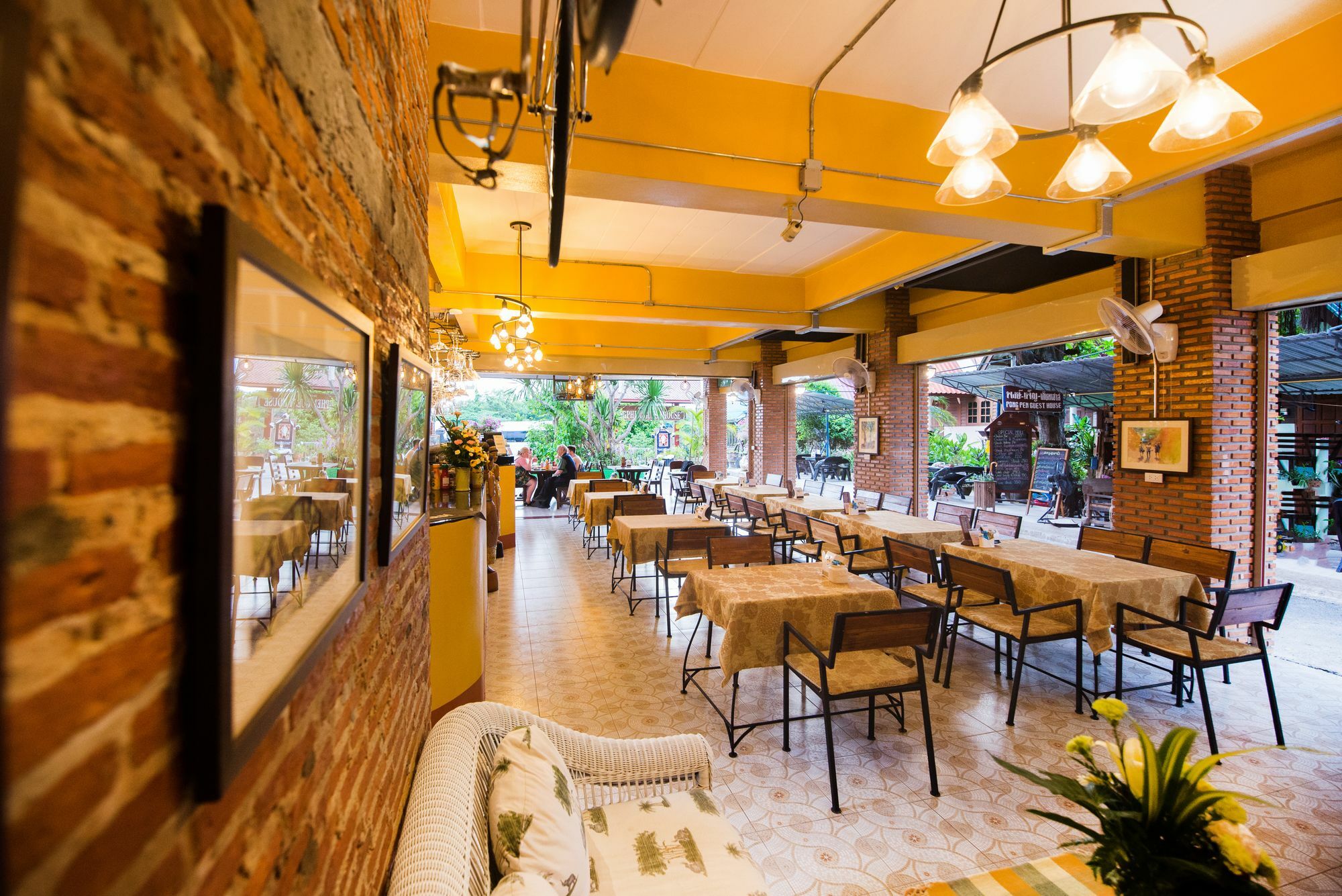Pongphen Guesthouse - Sha Plus Certified Kanchanaburi by Eksteriør bilde