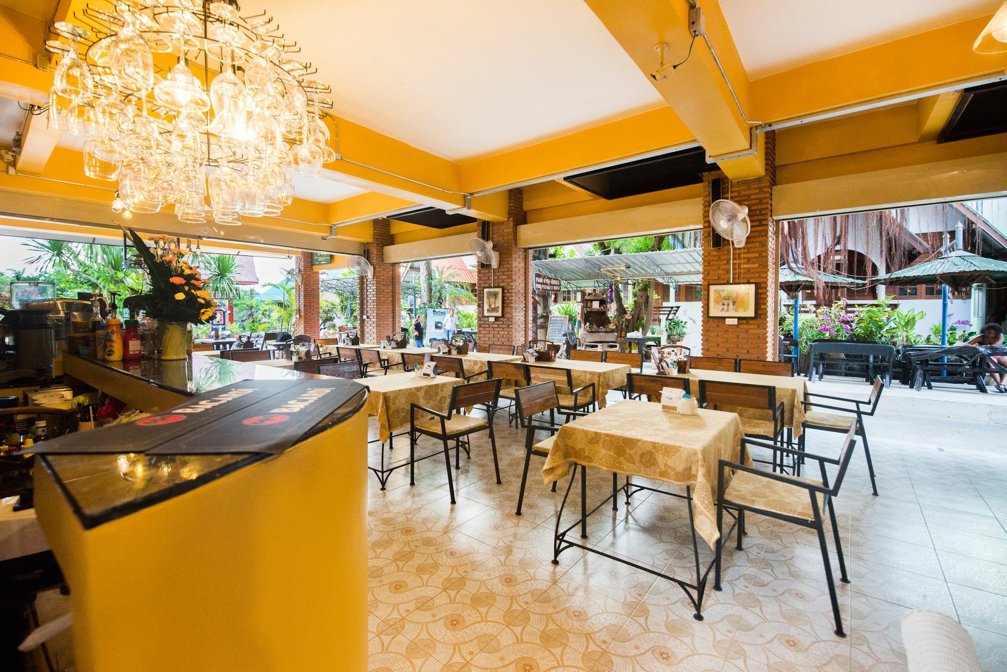 Pongphen Guesthouse - Sha Plus Certified Kanchanaburi by Eksteriør bilde